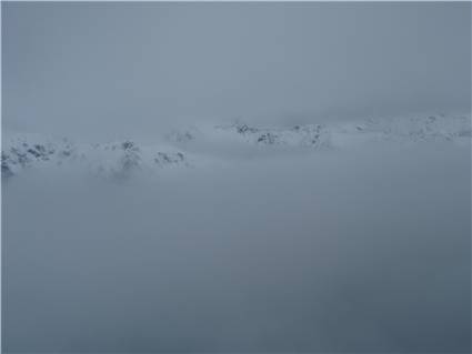 Cloud sandwich, with mountain please!