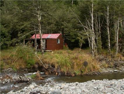 Maropea Forks Hut