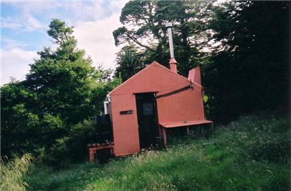 Hinerua hut